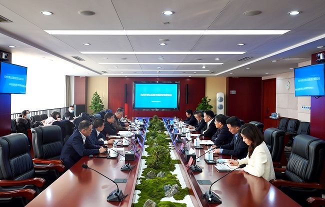 余紅輝會見杭州市委常委、蕭山區(qū)委書記王敏